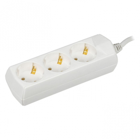 IEK GENERICA У-03 7м (WYP10-10-03-07-Z-G) Удлинитель У03 3 места 2P+PE/7м 3х1мм2 10А/250В